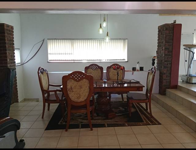 3 BEDROOM FREESTANDING FOR SALE IN ALLANDALE